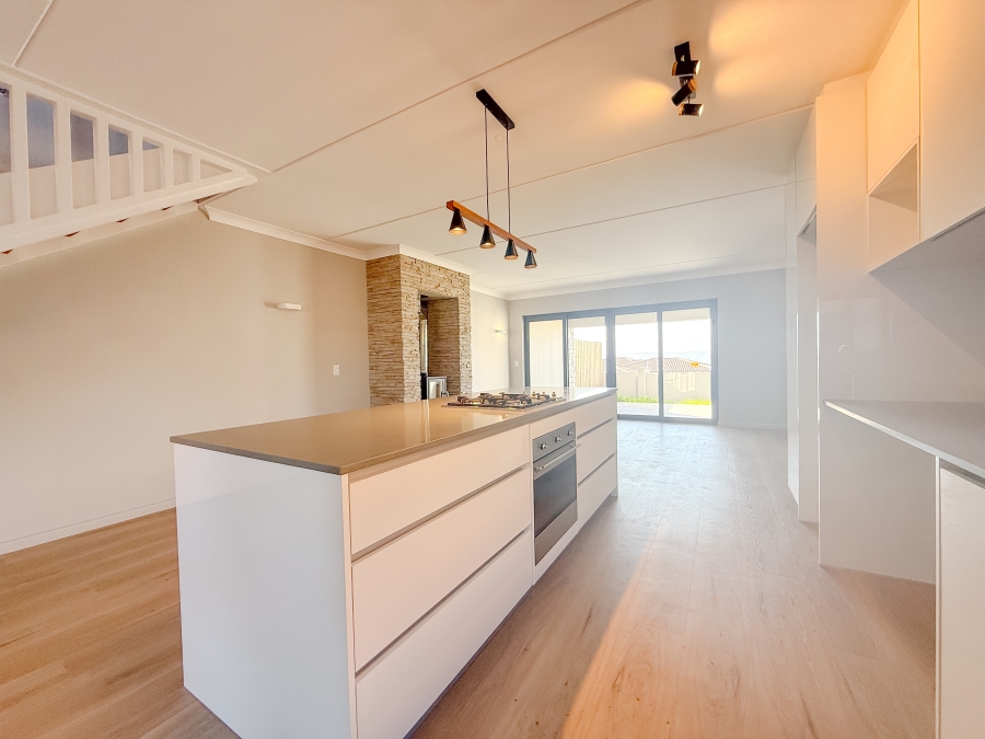 3 Bedroom Property for Sale in Plettenberg Bay Central Western Cape